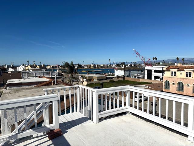 Detail Gallery Image 3 of 18 For 244 Melrose Dr, Oxnard,  CA 93035 - 3 Beds | 2 Baths