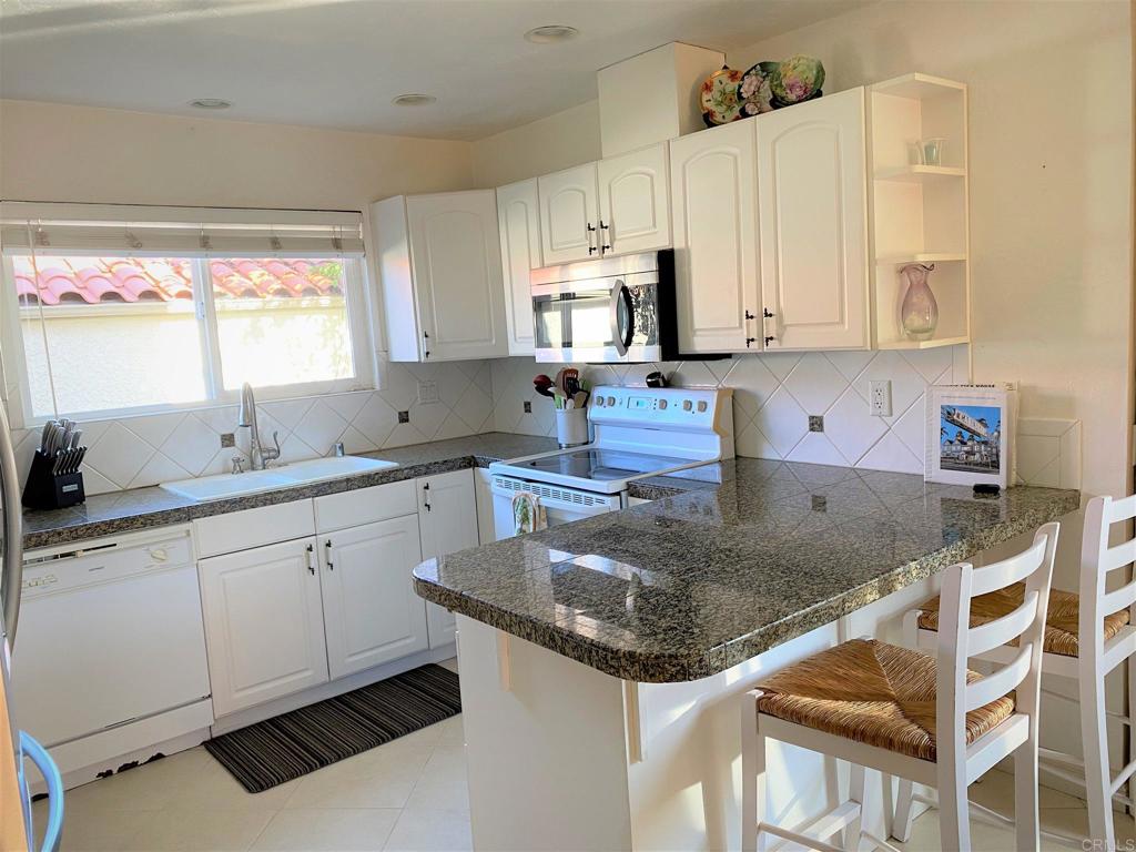 6677 Paseo Del Norte - photo 10