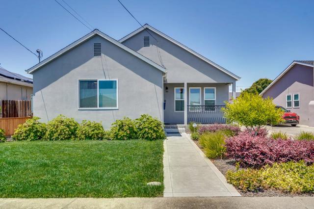 118 Cherry Avenue, South San Francisco CA: https://media.crmls.org/mediaz/42625cc1-4e31-4999-b601-0882305b6f46.jpg