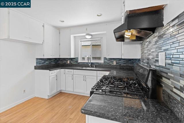 613 W 13th, Antioch CA: https://media.crmls.org/mediaz/4262ec98-646c-47e2-b87d-9fa568374397.jpg