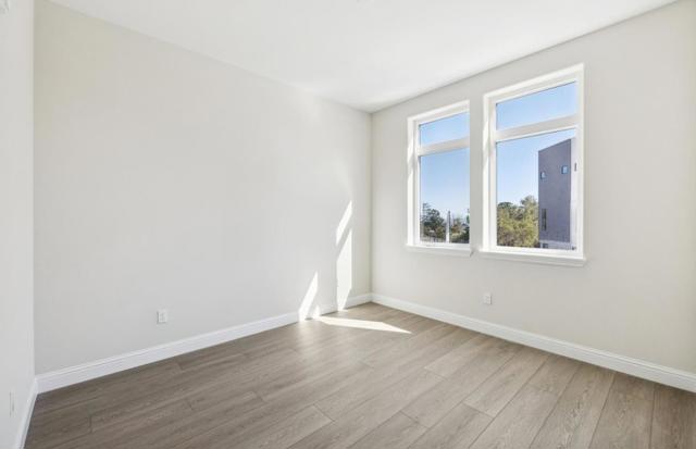 2425 Willow Way, San Mateo CA: https://media.crmls.org/mediaz/4263fbf3-d15a-4254-8899-d08aaf78927f.jpg