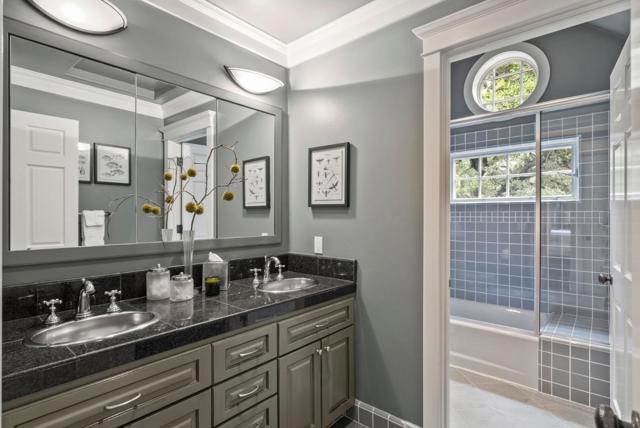 20470 Montalvo Heights Drive, Saratoga CA: https://media.crmls.org/mediaz/4265121e-ab7b-4f06-956a-4108767bb681.jpg