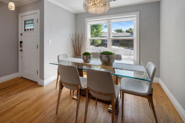 3813 Pasadena Drive, San Mateo CA: https://media.crmls.org/mediaz/426596ec-f9b8-420f-a08d-a9c4e3acc698.jpg