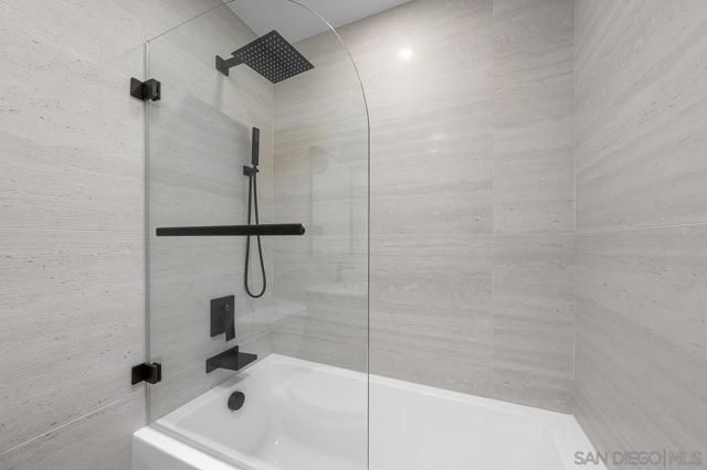 3297 Ashford, San Diego CA: https://media.crmls.org/mediaz/42662b17-0b64-4df3-bc51-d7d5e7aa0acd.jpg