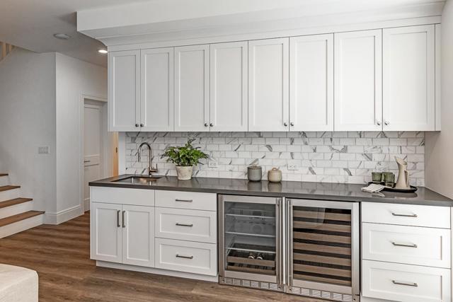656 Benvenue Avenue, Los Altos CA: https://media.crmls.org/mediaz/426751cc-6296-47c3-8f56-b9d5cf1e5194.jpg