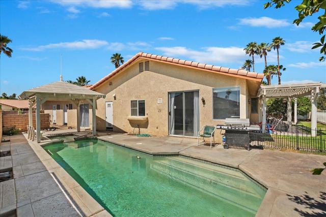 82210 Vandenberg Drive, Indio CA: https://media.crmls.org/mediaz/42677227-0dda-4a7d-ac20-0e790db558d8.jpg