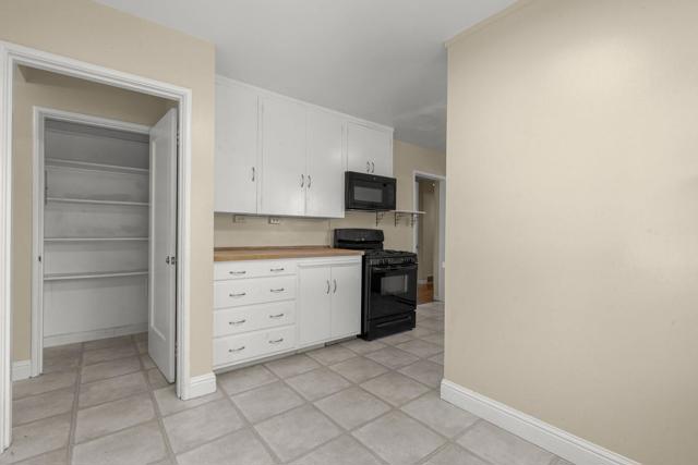 1590 Fremont Street, Santa Clara CA: https://media.crmls.org/mediaz/42694cb5-1b9a-4b4c-a7d2-d067a5993162.jpg