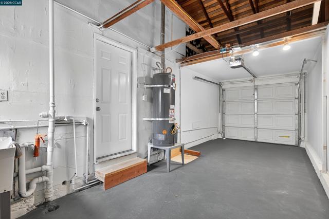 2921 Rollingwood Dr, San Pablo CA: https://media.crmls.org/mediaz/426ad140-daa1-40da-b183-ce4986f1bdc8.jpg