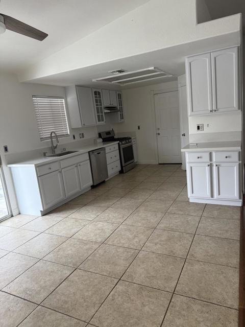 67855 Paletero Road, Cathedral City CA: https://media.crmls.org/mediaz/426bb169-0984-4f73-8c7a-a68c833a0d3a.jpg