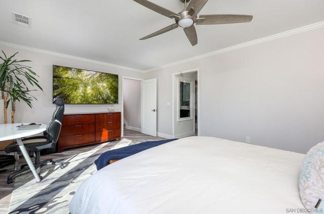 4788 Lee Ave, La Mesa CA: https://media.crmls.org/mediaz/426c9b53-2ebb-4cb3-a51e-23775b208140.jpg