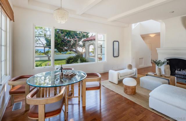 Image 4 of 36 For 308 Corto St