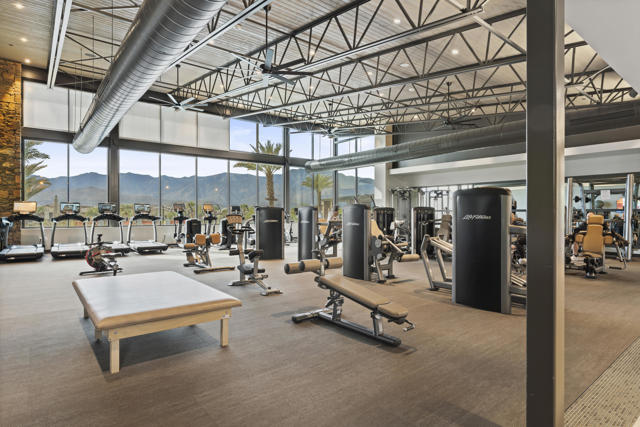 80 Zinfandel, Rancho Mirage CA: https://media.crmls.org/mediaz/426f0143-160e-4b65-b8f0-9d9a5b56fbe9.jpg