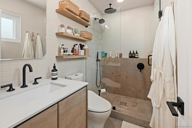 2068 Montclair, San Diego CA: https://media.crmls.org/mediaz/426f07d0-a110-474d-ad13-e6baac880551.jpg
