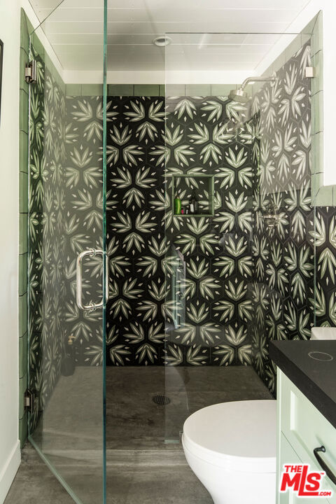 22575 Monte Vista Drive, Topanga CA: https://media.crmls.org/mediaz/426f2512-643b-4e94-a993-d1520a25c4c4.jpg