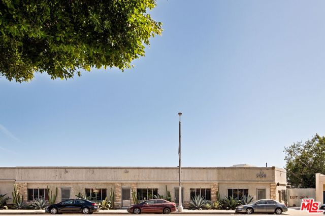 Commercial for Sale in Los Angeles, California
