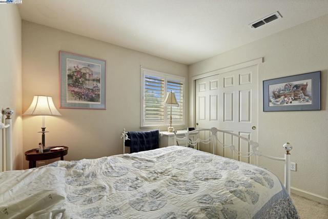 Image 14 of 53 For 5854 Riverbank Cir