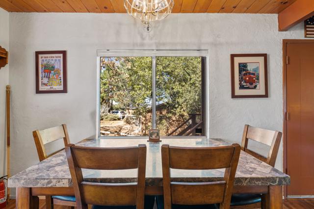 54370 Valley, Idyllwild CA: https://media.crmls.org/mediaz/426fdcc2-ffc0-4c18-8c7b-a2bc9a2736d3.jpg