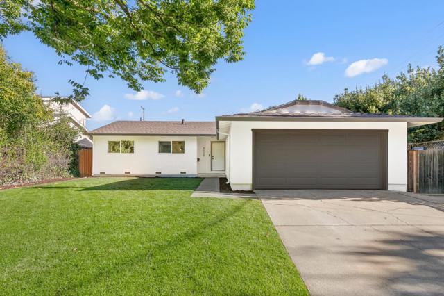 4035 W Rincon Avenue, Campbell CA: https://media.crmls.org/mediaz/4270bc32-1dbf-4e78-a8b0-15afc59a7bad.jpg