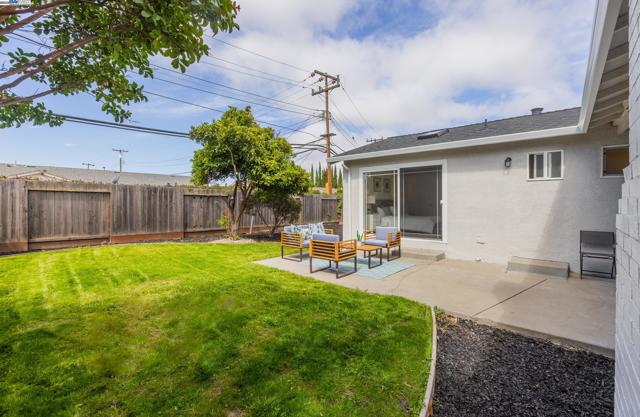 4227 Becerra Dr, Fremont CA: https://media.crmls.org/mediaz/42713567-07b3-4b23-87fc-44dc6702c7a1.jpg