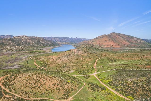 17141 W Bernardo Dr., San Diego CA: https://media.crmls.org/mediaz/4272ccb1-2f21-4dce-b8a1-cdd54769a104.jpg