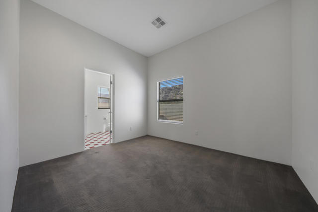 Image 22 of 37 For 51220 Avenida Carranza