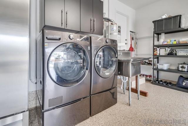 3541 Pomeroy St, San Diego CA: https://media.crmls.org/mediaz/42742e3d-a74e-4e46-ba3e-19294fcd3d61.jpg
