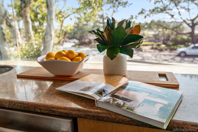 203 23rd St, Del Mar CA: https://media.crmls.org/mediaz/42749629-ef40-4805-b13b-119676e6843e.jpg