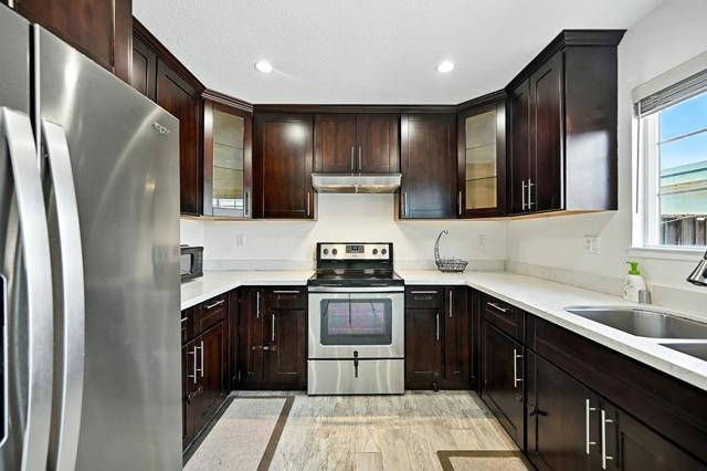 4423 Corto Monterey, Union City CA: https://media.crmls.org/mediaz/4274b259-8e73-47b0-b544-636097f5a9d7.jpg