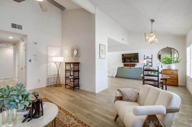 10518 Gabacho Dr, San Diego CA: https://media.crmls.org/mediaz/4274c6e4-2bc7-482d-86a7-1596faca39ff.jpg