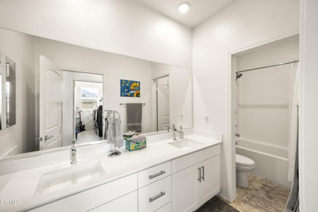 Detail Gallery Image 17 of 25 For 9019 Black Thorn St, Jurupa Valley,  CA 92509 - 3 Beds | 2 Baths