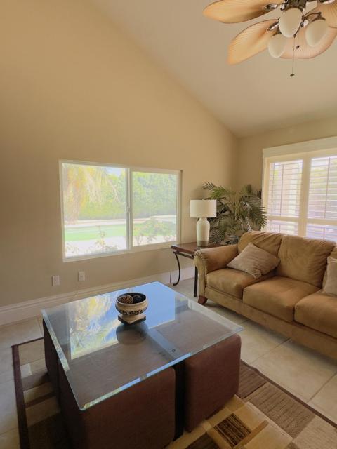 43512 Via Magellan Drive, Palm Desert CA: https://media.crmls.org/mediaz/42758d95-2e0d-42d8-abd8-e0a492a00ebc.jpg