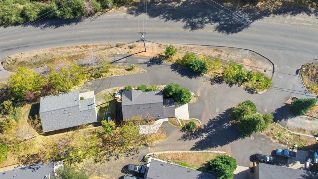 1140 S Washington Street, Sonora CA: https://media.crmls.org/mediaz/42776bdd-ca36-438c-878a-542b1348fab3.jpg