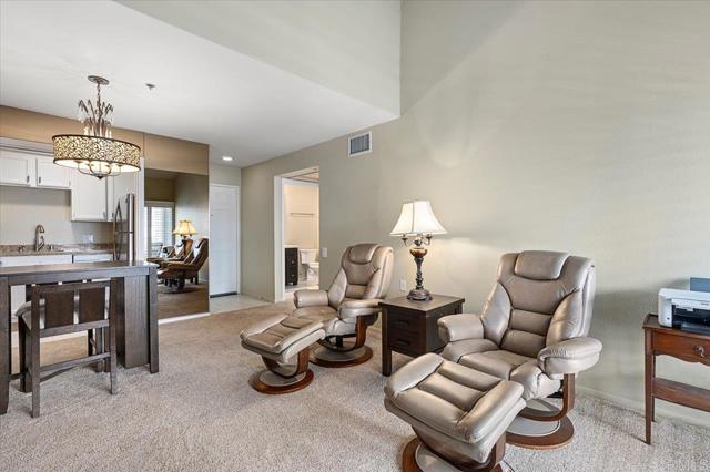 Detail Gallery Image 5 of 50 For 1508 Circa Del Lago #B303,  San Marcos,  CA 92078 - 1 Beds | 1 Baths