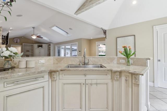 688 Danville Blvd, Danville CA: https://media.crmls.org/mediaz/42793f10-3a70-49e4-a1e4-8a5ba32c7b7d.jpg