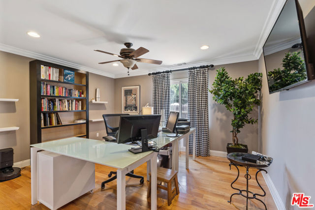 1865 E Villa Street, Pasadena CA: https://media.crmls.org/mediaz/427c7b50-5937-43ae-b6db-1c030e2b1675.jpg