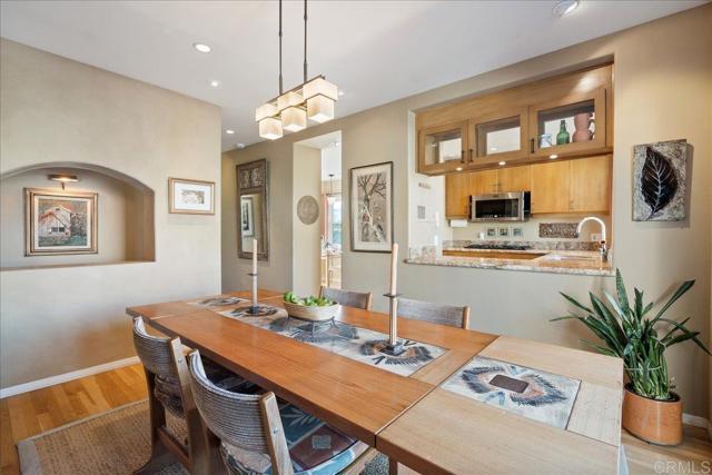 Detail Gallery Image 16 of 45 For 7339 Draper Ave, La Jolla,  CA 92037 - 3 Beds | 3 Baths