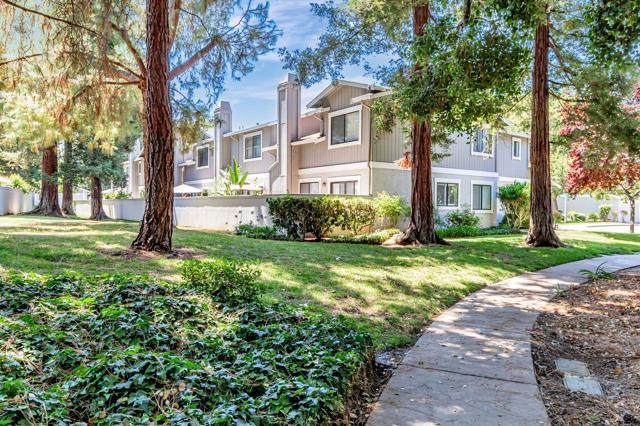 93 Little Bear Way, San Jose CA: https://media.crmls.org/mediaz/427effe0-6f14-4278-aa23-ad751db4aae2.jpg