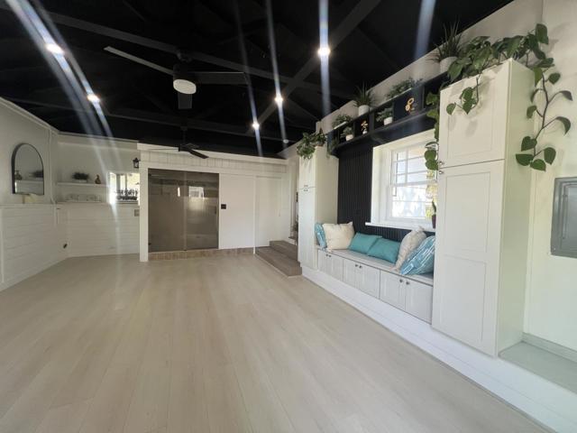 500 La Casa Avenue, San Mateo CA: https://media.crmls.org/mediaz/428047c4-ab87-4a04-9513-2281a8895dc8.jpg