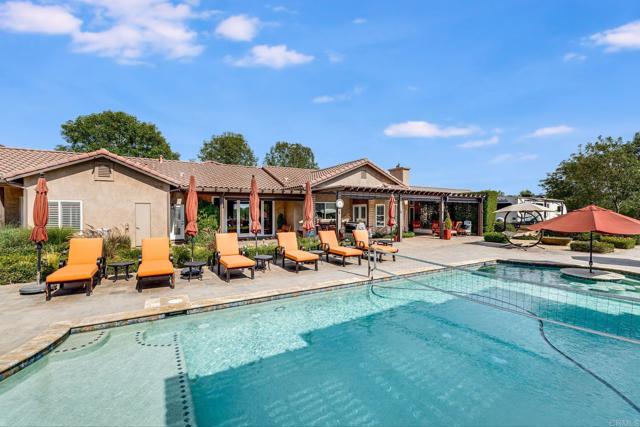Image 21 of 36 For 30823 Hilltop View Ct