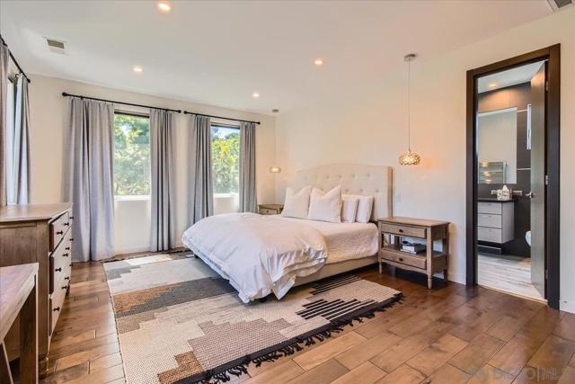 4359 Date Ave, La Mesa CA: https://media.crmls.org/mediaz/42812dd1-f997-47b0-98b1-d90914774e6c.jpg