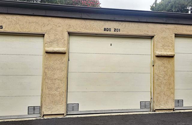 800 Encinitas Blvd, Encinitas CA: https://media.crmls.org/mediaz/428434ed-042a-4ff7-85fa-76e2357e536b.jpg