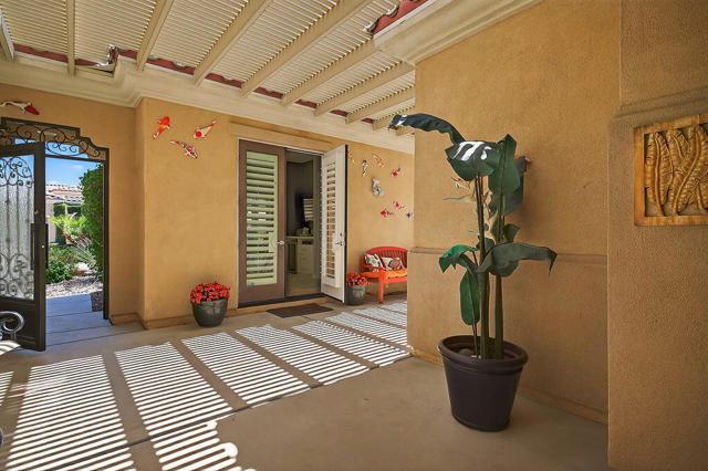 81157 Avenida Sombra, Indio CA: https://media.crmls.org/mediaz/4285714a-031a-46c9-8570-f696b40c914c.jpg