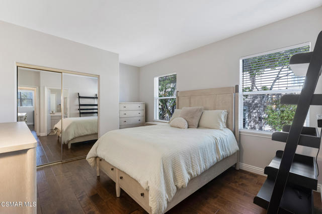 Image 48 of 79 For 4347 Via Entrada