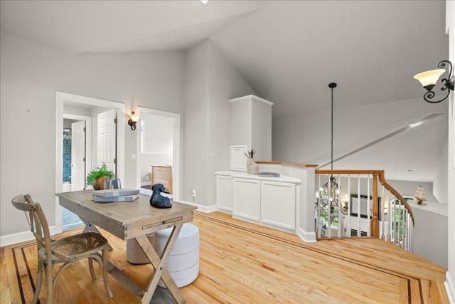 25220 Quail Ridge Road, Los Gatos CA: https://media.crmls.org/mediaz/4285c6d7-3f51-4138-aaef-8b800bab7d15.jpg
