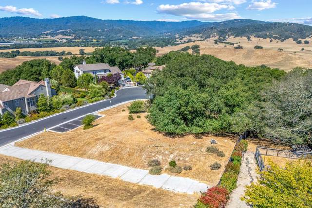 2393 Banyan Street, Gilroy CA: https://media.crmls.org/mediaz/42882b9a-4f21-4934-8b03-86ea086eae97.jpg