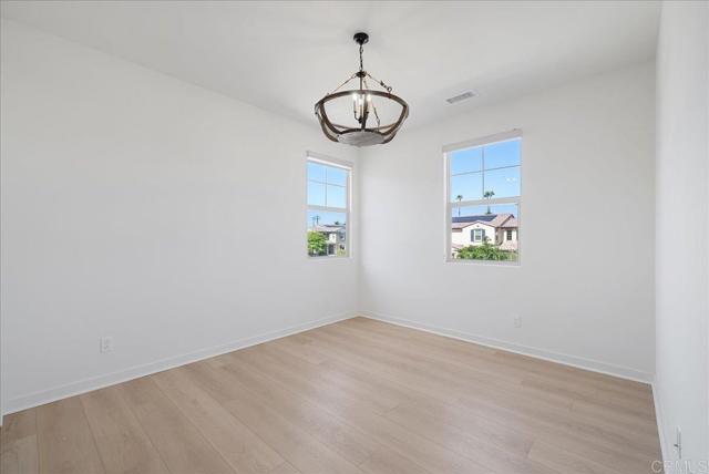 Detail Gallery Image 21 of 49 For 31552 Calle De Las Rosas, Bonsall,  CA 92003 - 4 Beds | 2/1 Baths