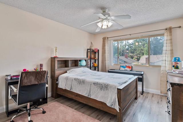 Detail Gallery Image 31 of 38 For 10491 Moorpark St, Spring Valley,  CA 91978 - 4 Beds | 3 Baths