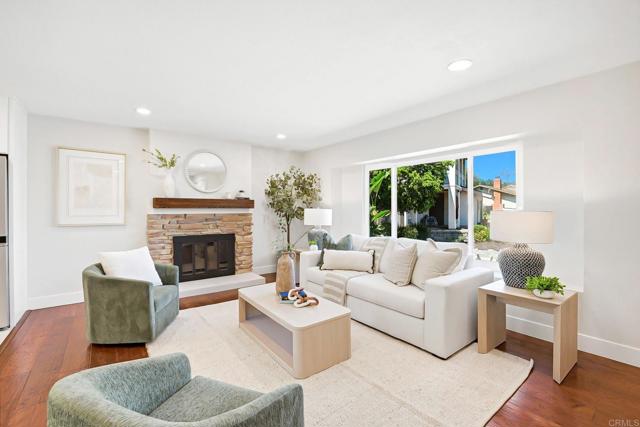 Detail Gallery Image 5 of 31 For 406 Borden Cir, San Marcos,  CA 92069 - 3 Beds | 2 Baths