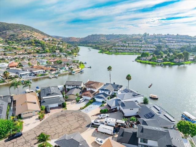 Detail Gallery Image 10 of 71 For 1499 La Linda Dr, San Marcos,  CA 92078 - 4 Beds | 2/1 Baths