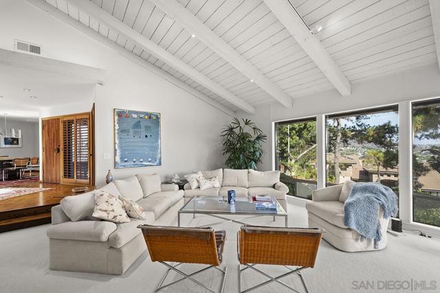 6346 Ridge Manor Avenue, San Diego CA: https://media.crmls.org/mediaz/428bfa82-d0ae-4776-954d-fba87aec1eb5.jpg